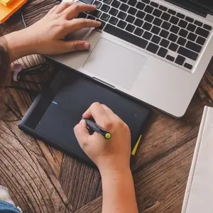 Servizio grafica Etichette con stampa a trasferimento termico